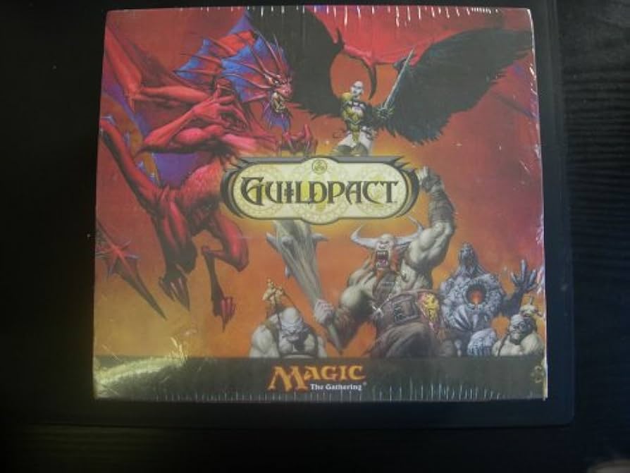 Amazon.com: Magic: The Gathering - Guildpact Fat Pack : Toys